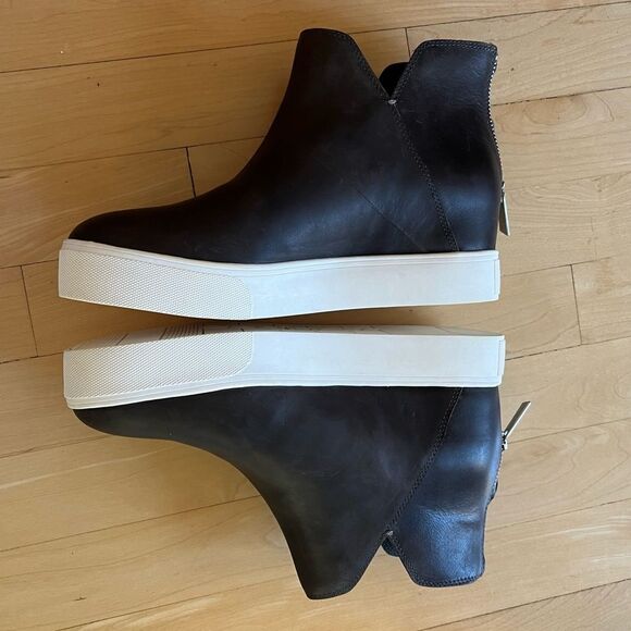 J/Slides Shea Sneaker Boot in Espresso Black Leather 8.5 M NWOB - Picture 5 of 14